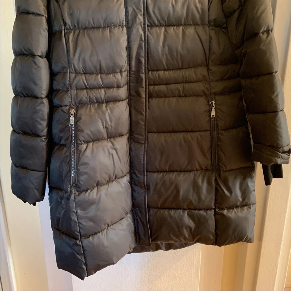 Elie Tahari Black Puffer Coat with Fur Trim - Picture 4 of 12